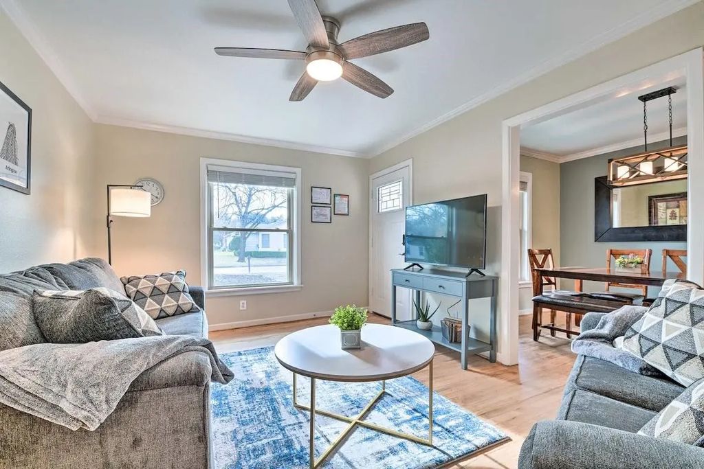 601 Circle Drive, Arlington