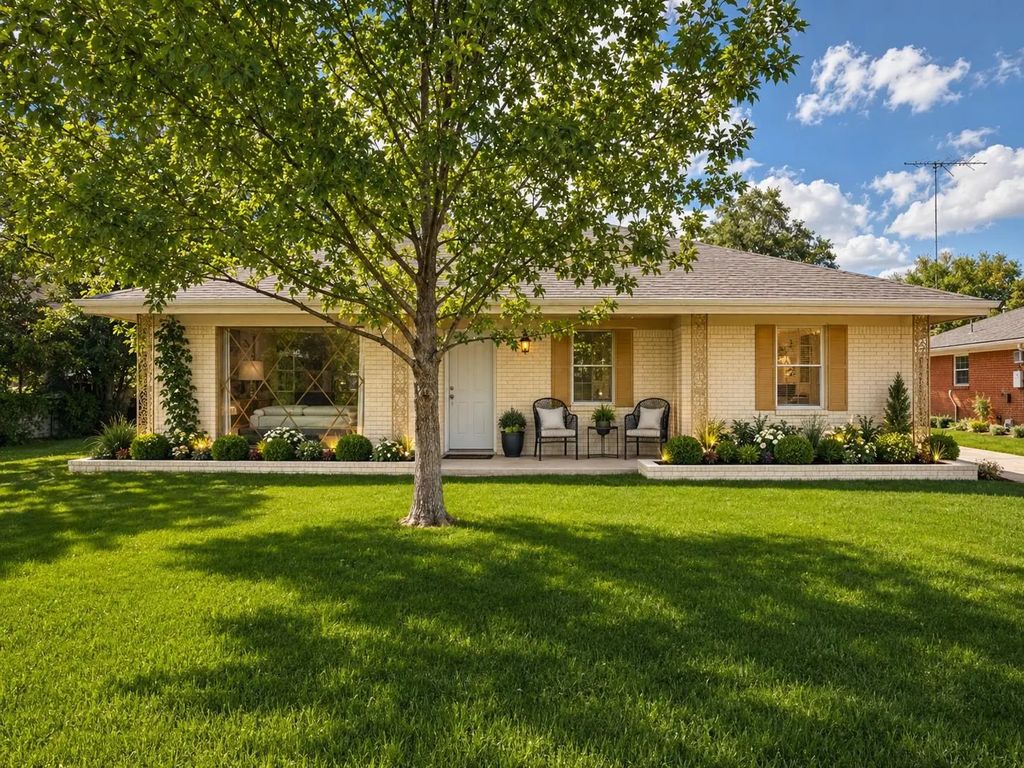 6307 Stonewall Street, Greenville