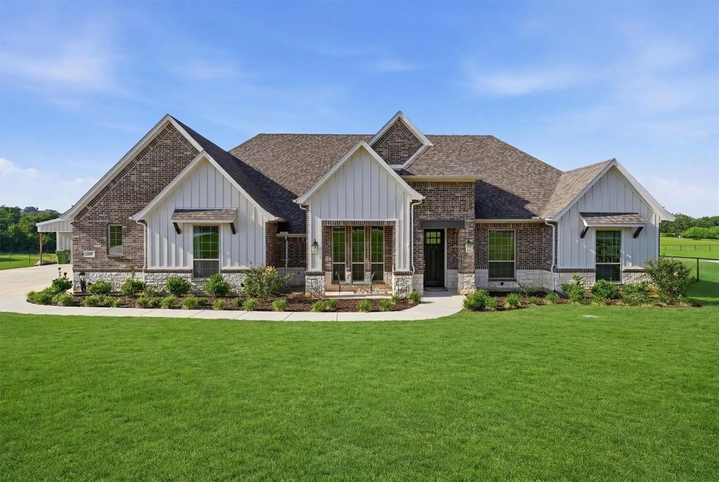 917 County Road 2175, Decatur