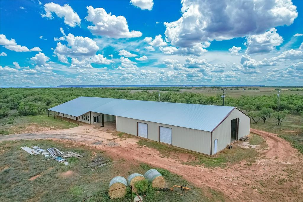 14867 County Road 407, Trent