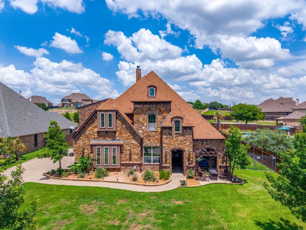 12416 Indian Creek Drive, Fort Worth