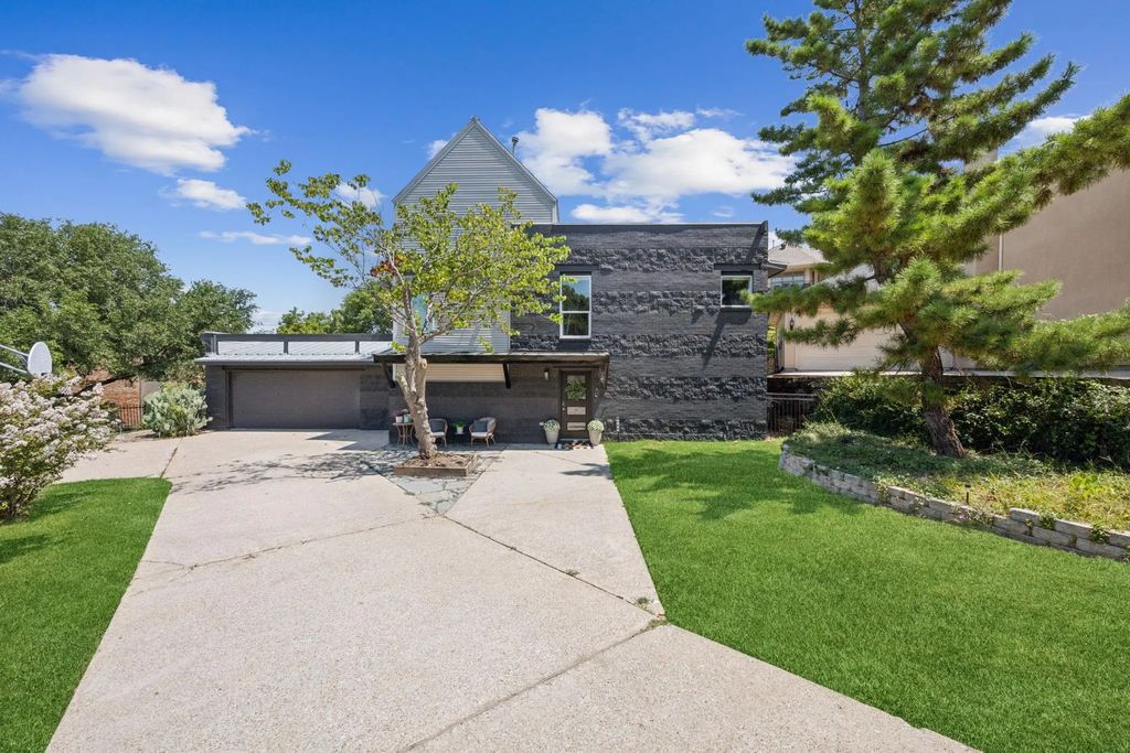 108 Reliance Court, Rockwall