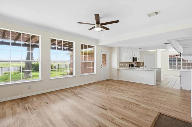 1282 Bradford Drive, Coppell