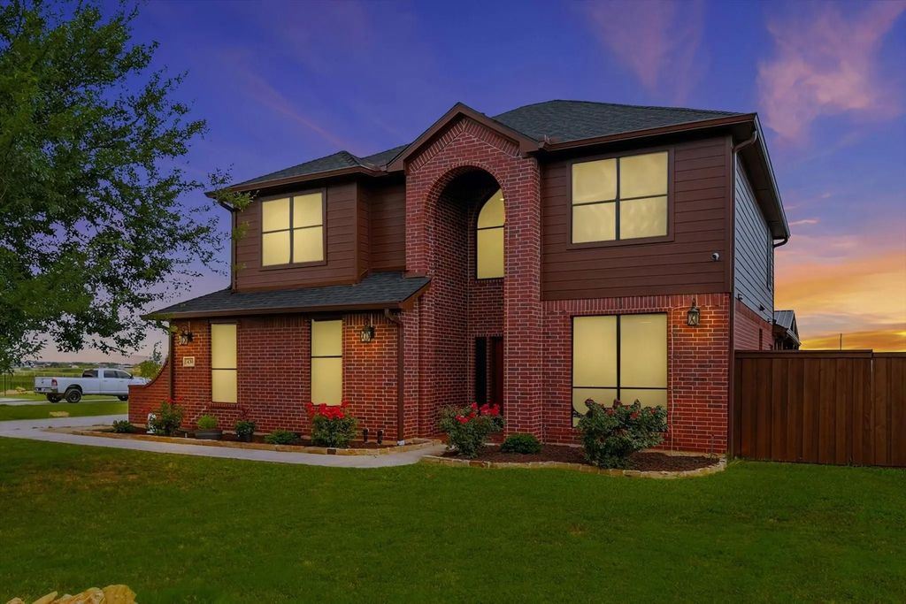 430 Ridgecrest Place, Sanger