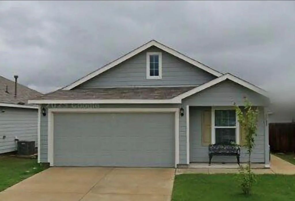 5908 Nyquist Way, Forney