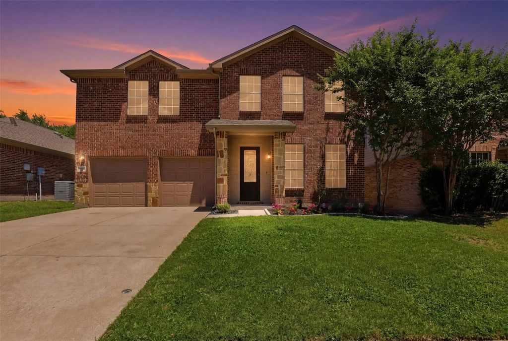 2921 Wispy Trail, Fort Worth