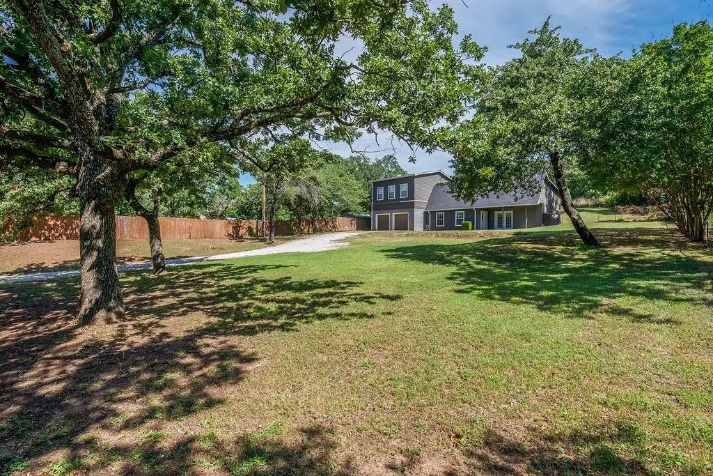 1416 Apache Court, Joshua