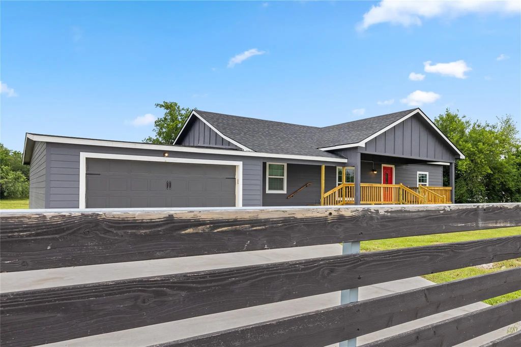 1411 Fair Haven Circle, Kaufman