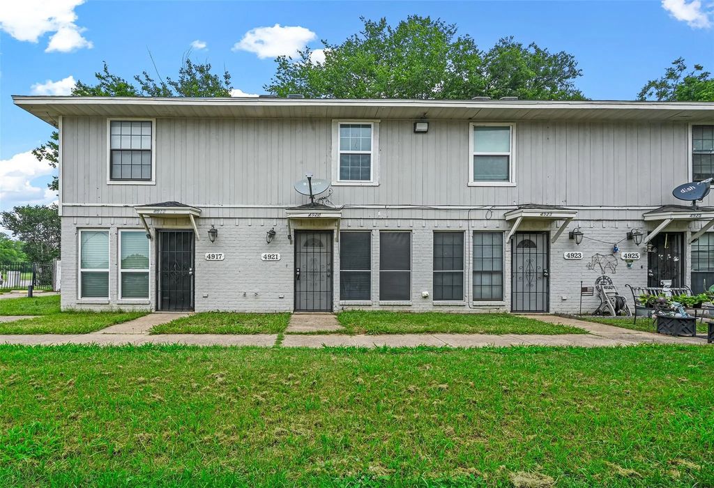 4921 Miller Avenue, Fort Worth