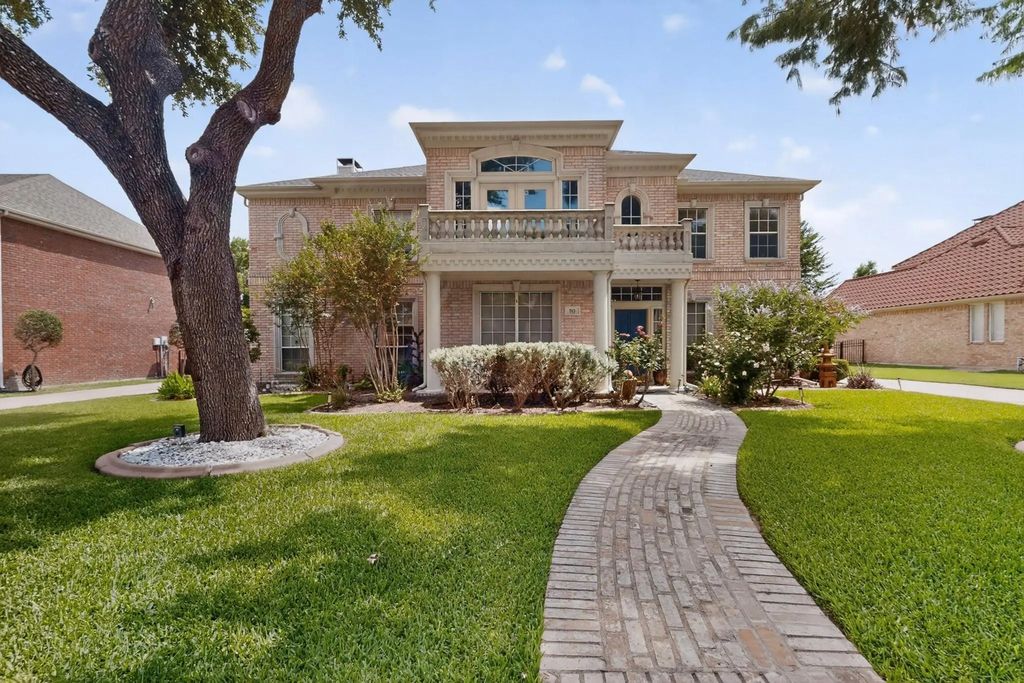 712 Water Oak Drive, Plano