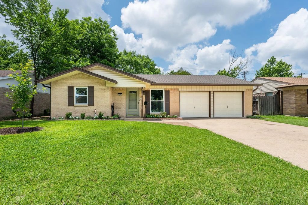 1213 Trellis Drive, Garland