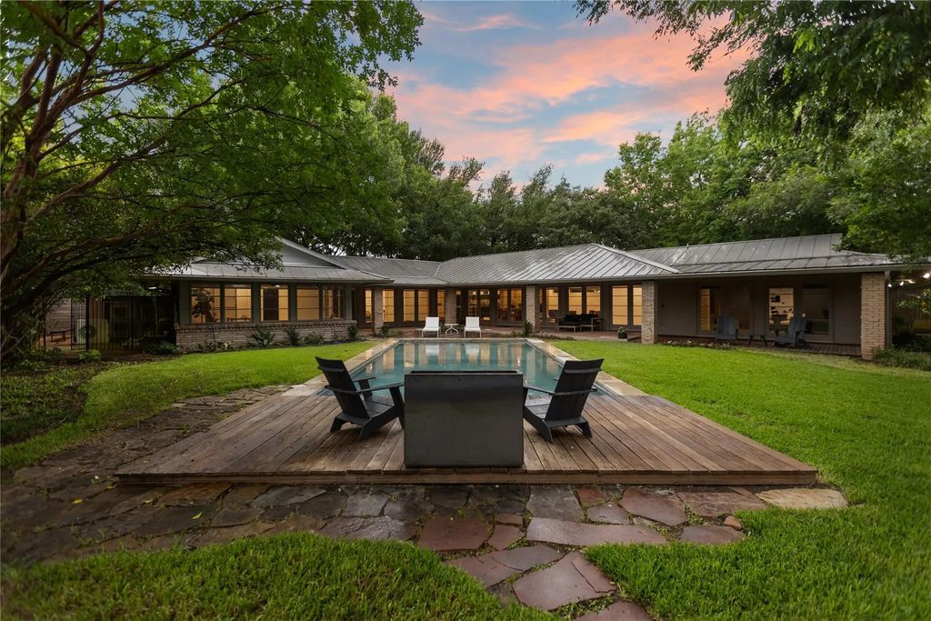 5907 Northaven Road, Dallas