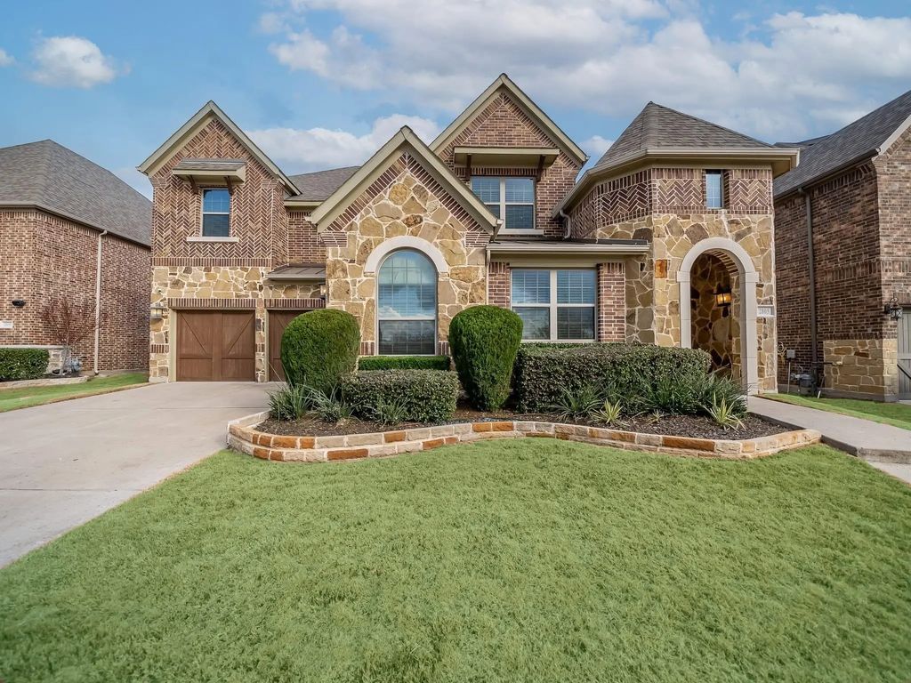 2805 Walnut Creek Lane, The Colony