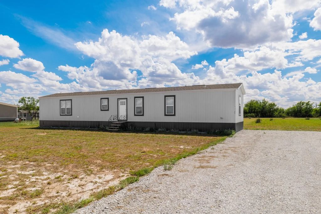 11122 Pr 316, Hawley