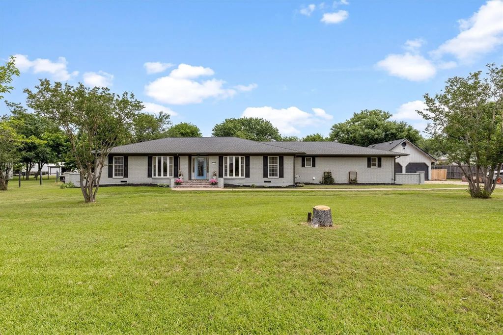 216 Meadowlark Lane, Wylie