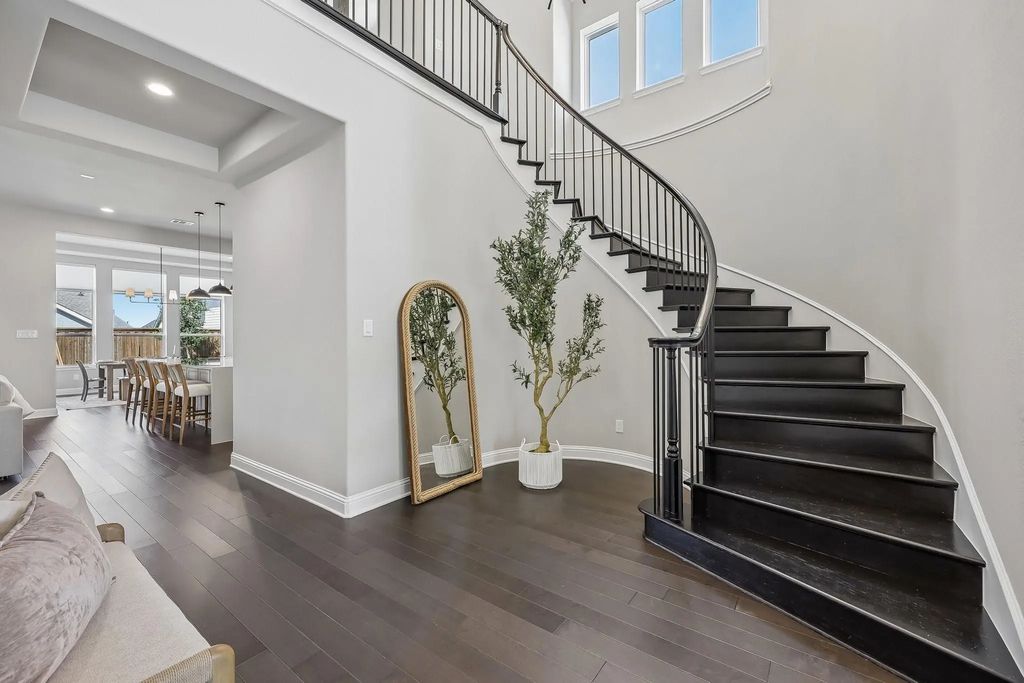2212 Dunstan Drive, Fort Worth