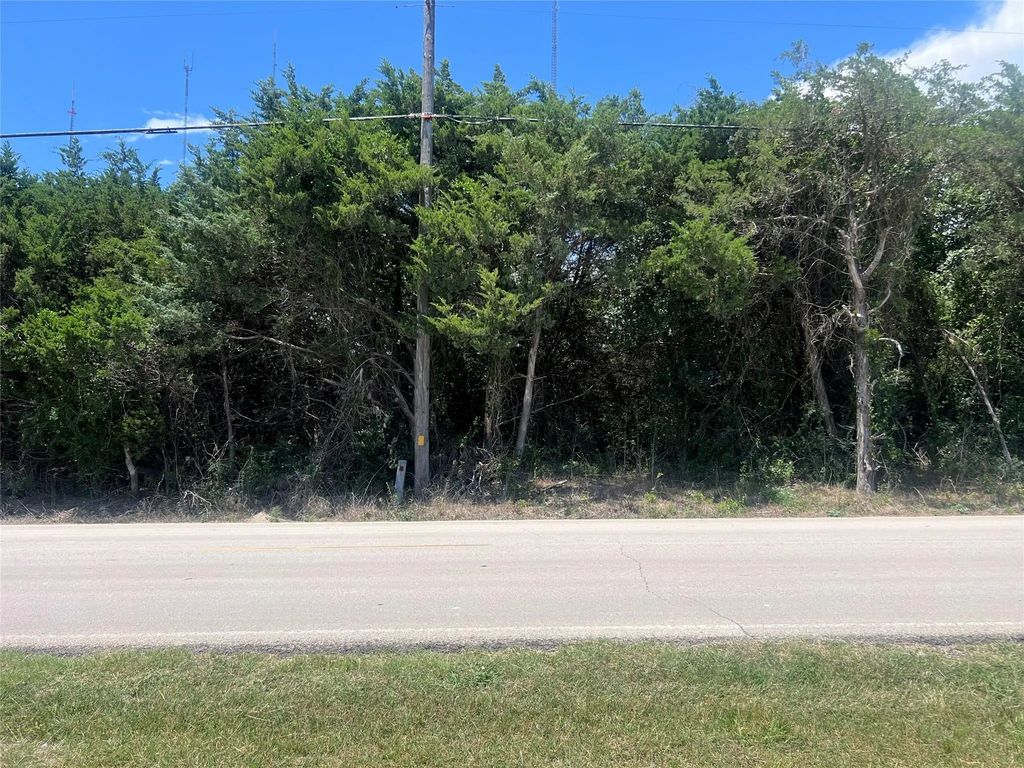 1129 Cedarview Drive, Cedar Hill