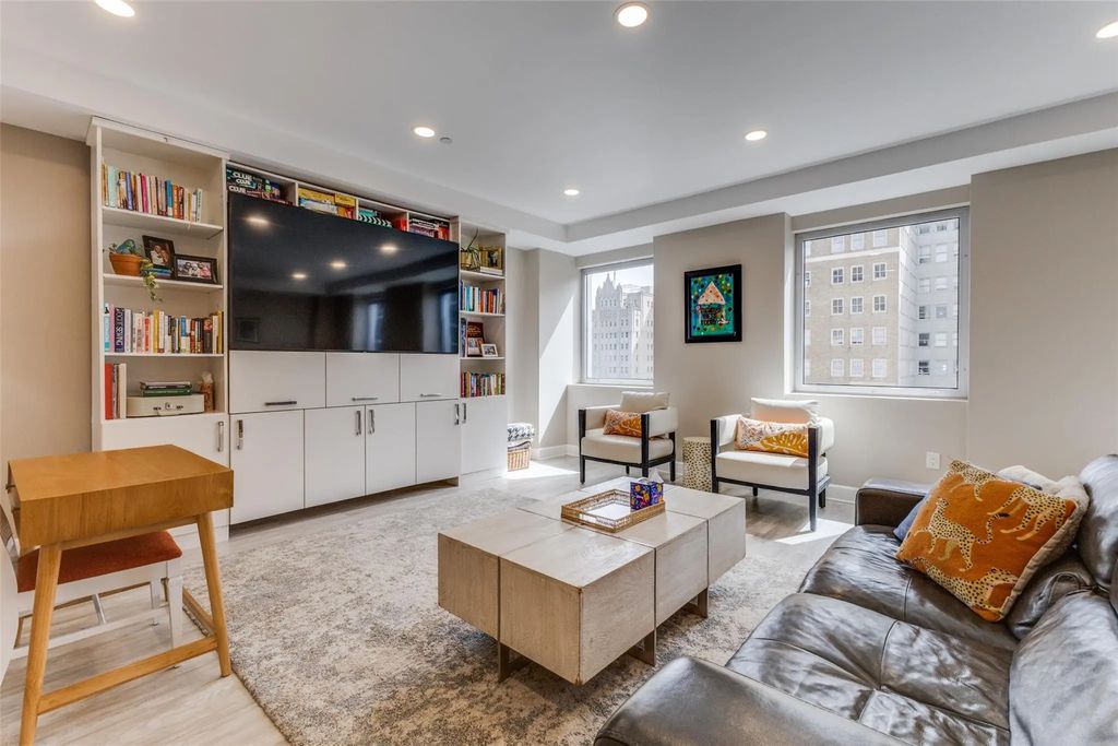 1505 Elm Street 1101, Dallas