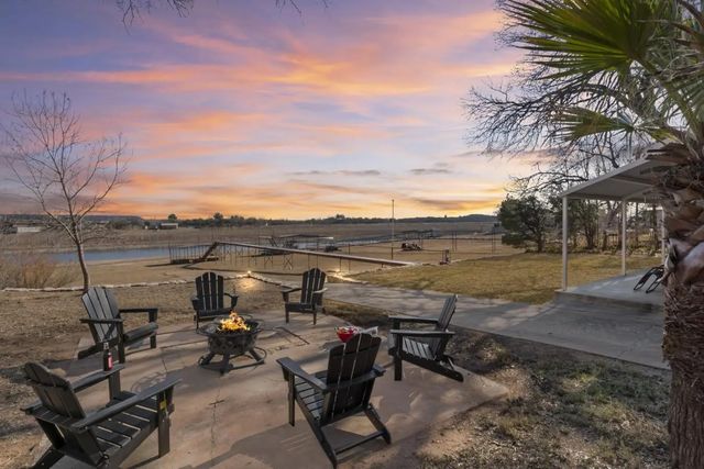 184 County Road 246, Sweetwater