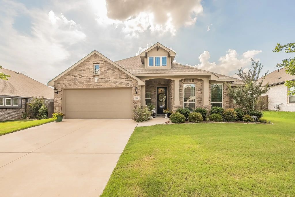 1036 Kingston Drive, Godley