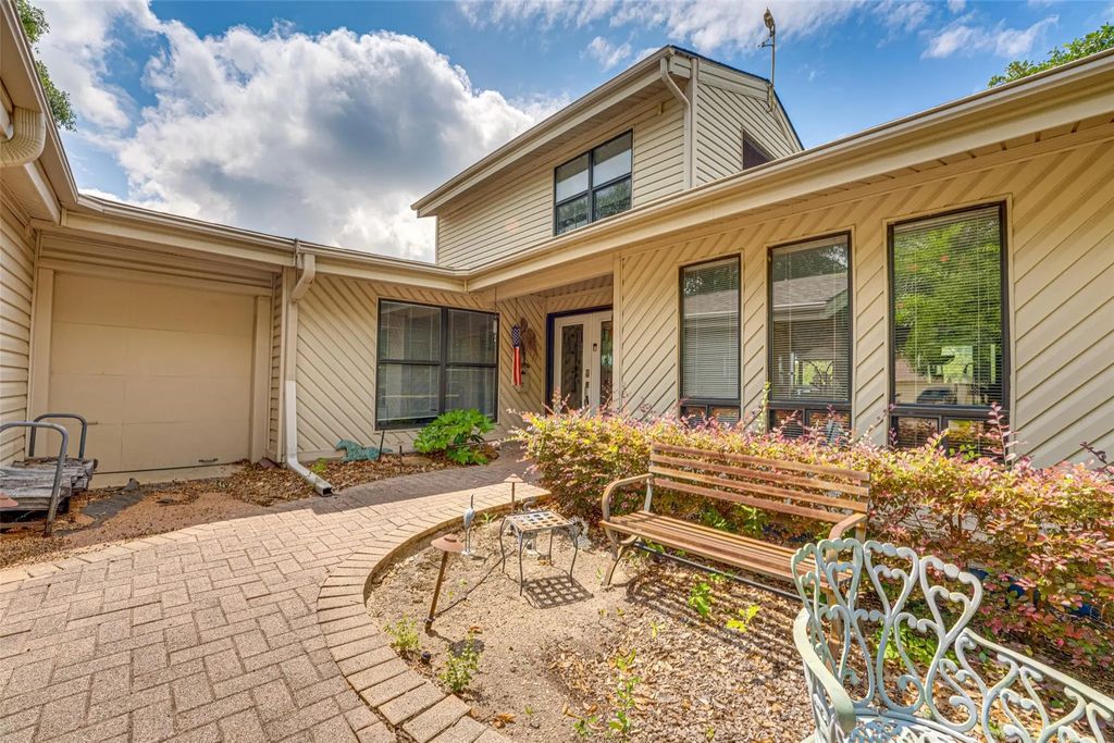 333 Columbia Drive, Rockwall