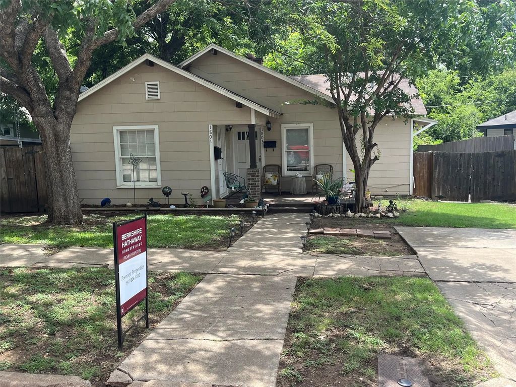 1801 Belle Place, Fort Worth