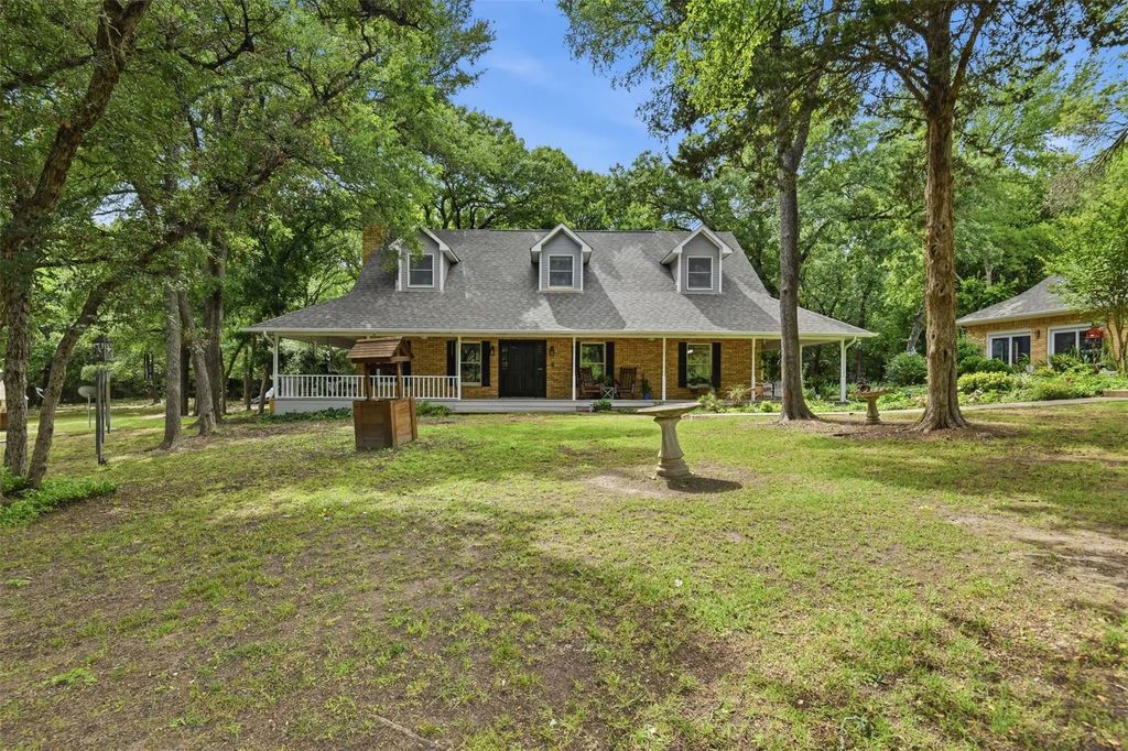 475 Wood Ridge Drive, New Hope