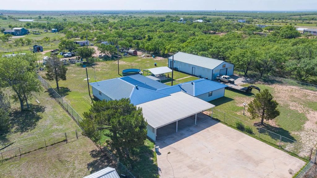 8867 Spinks Road, Abilene