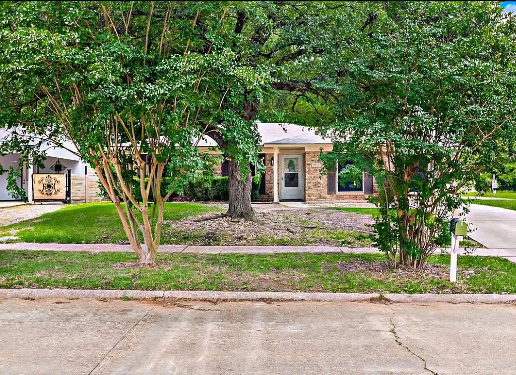 9000 Lone Oak, Shreveport