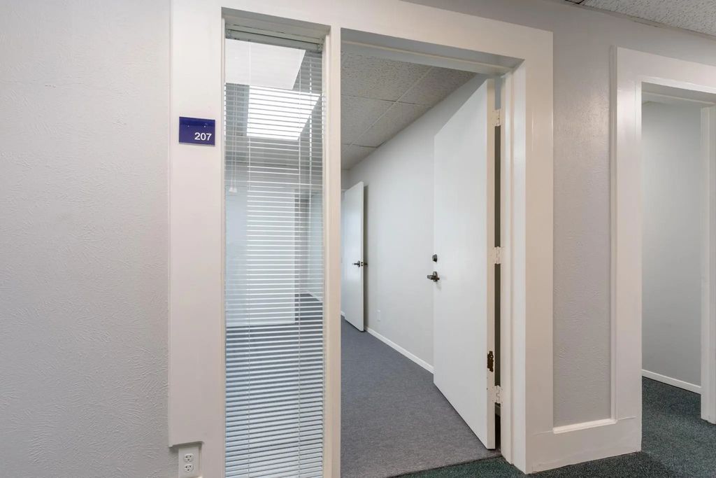 3610 W Pioneer Parkway 209, Pantego