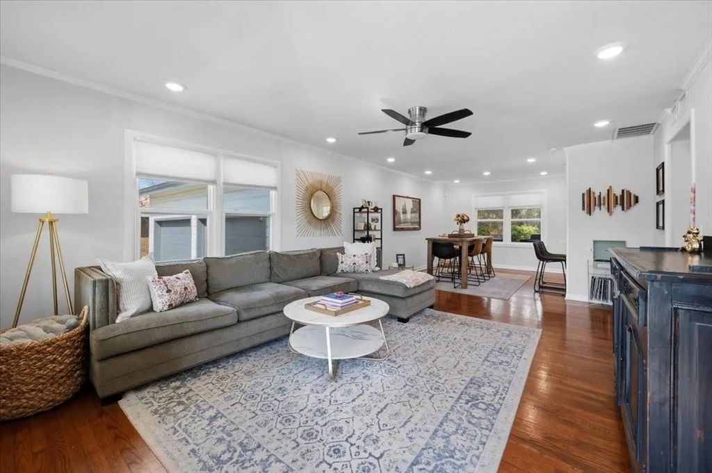 4755 Westcreek Drive, Fort Worth