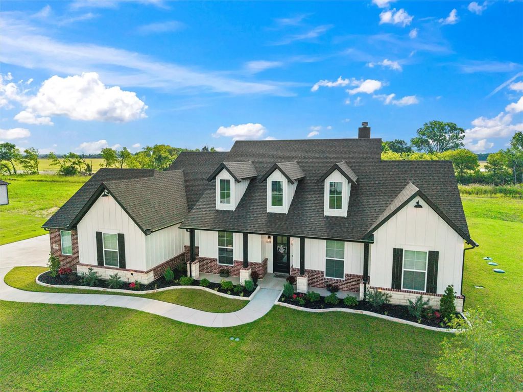 133 Aiden Drive, Waxahachie