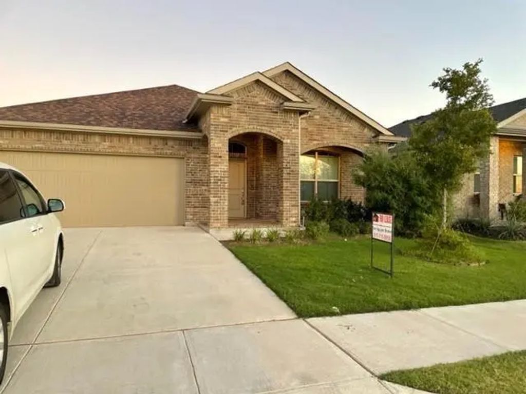 9528 Belle Prairie Trail, Fort Worth