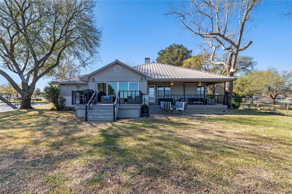104 Sunset Cove, Trinidad