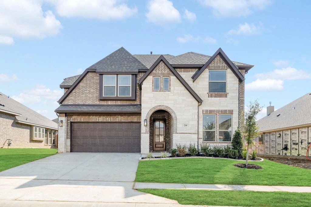 216 Seminole Trail, Alvarado