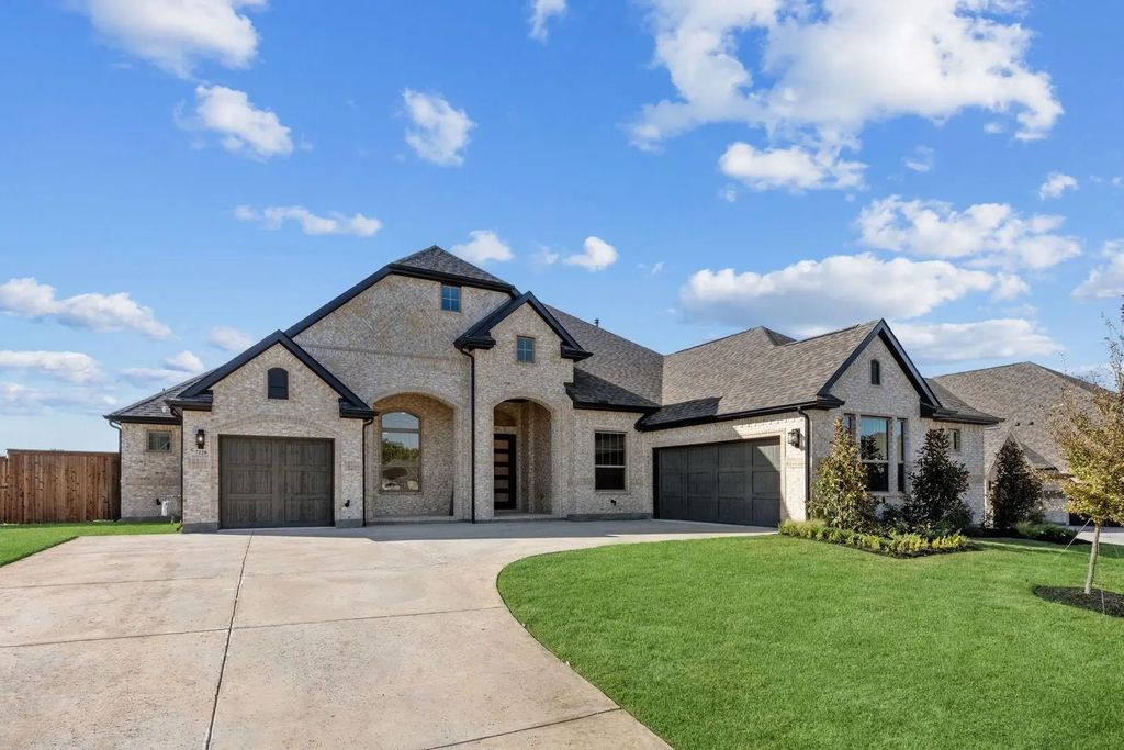 11220 Hickory Falls Drive, Argyle
