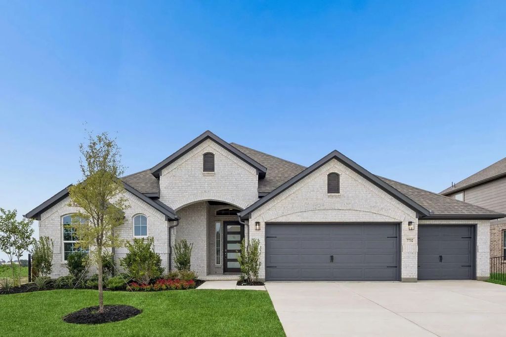 7732 Dibble Avenue, Joshua