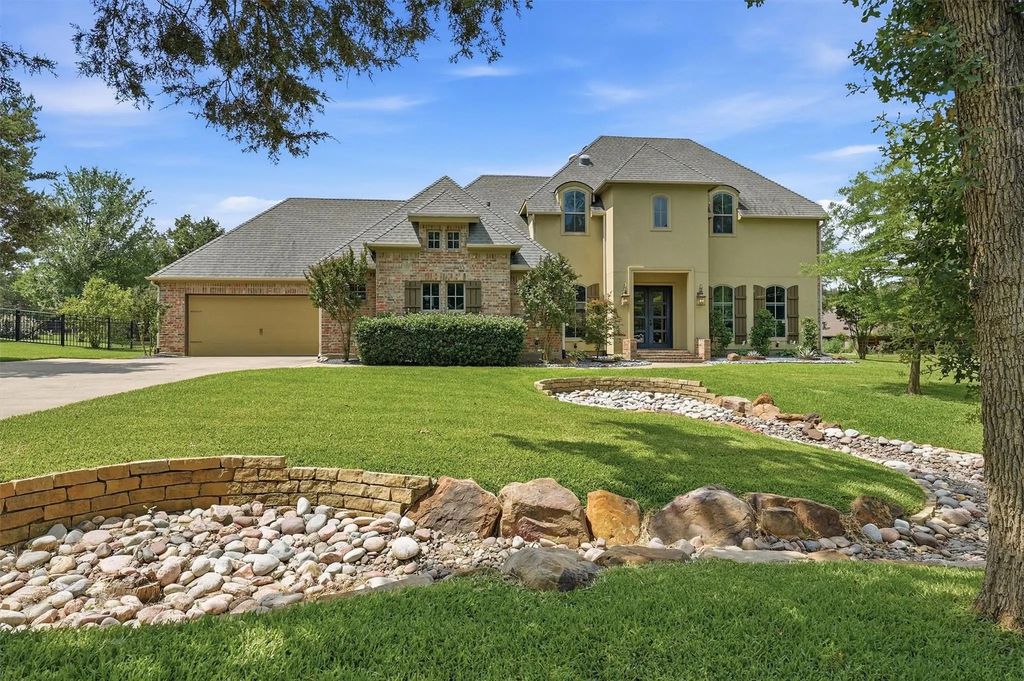 107 Iriquois Drive, Lake Kiowa