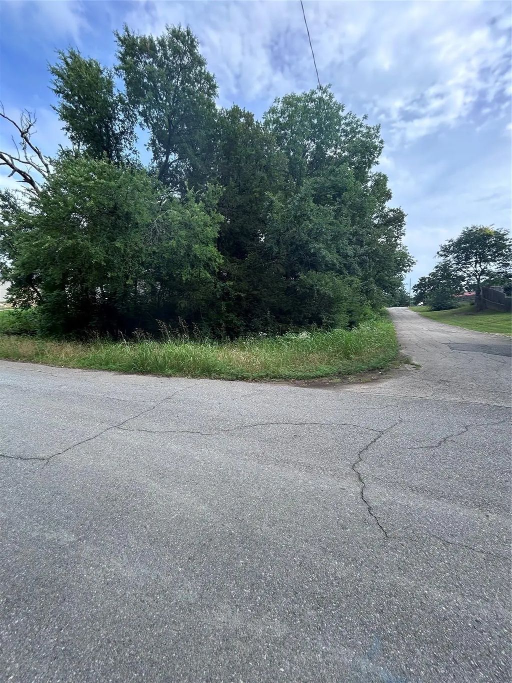 500 E Shepherd Street, Denison