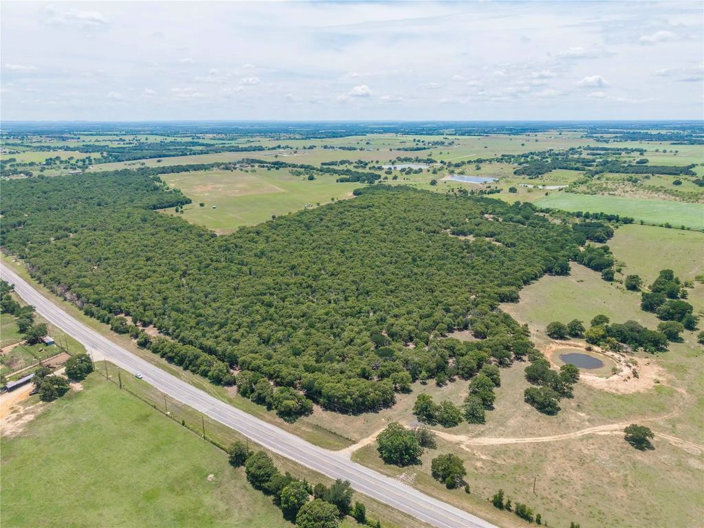 18 A Tract 1 Highway 16, De Leon