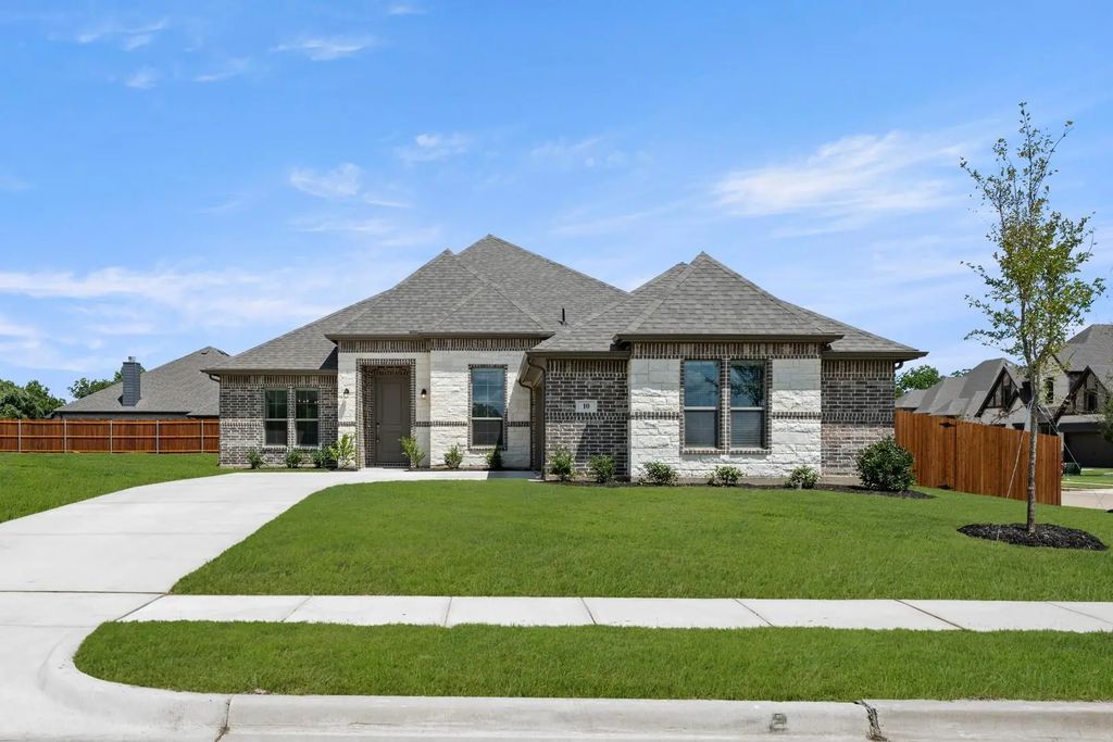 10 Osprey Street, Joshua
