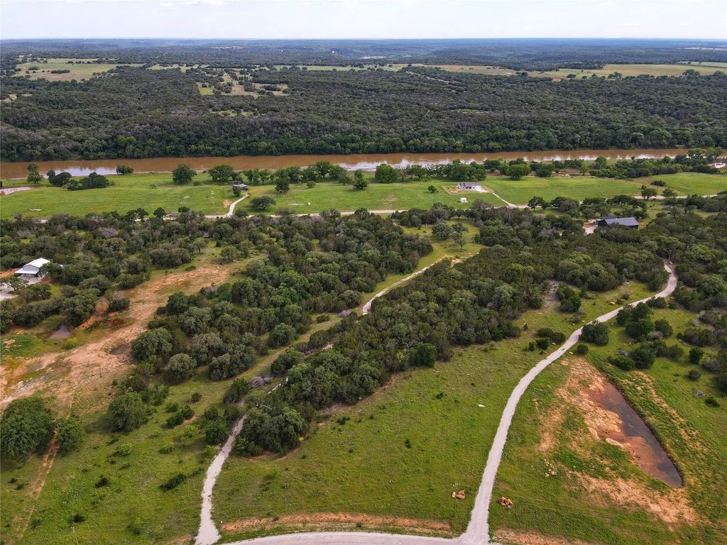 29 Big Bend Road, Mineral Wells