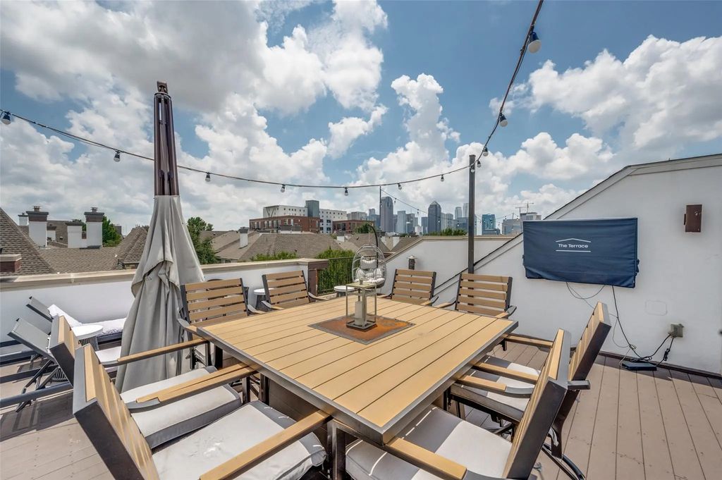 3205 State Street 10, Dallas