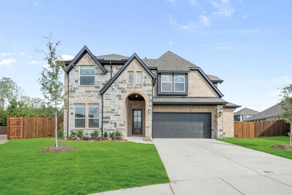 423 Atlas Cedar Drive, Glenn Heights