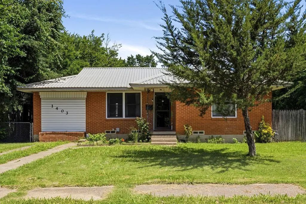 1403 Segundo Drive, Irving