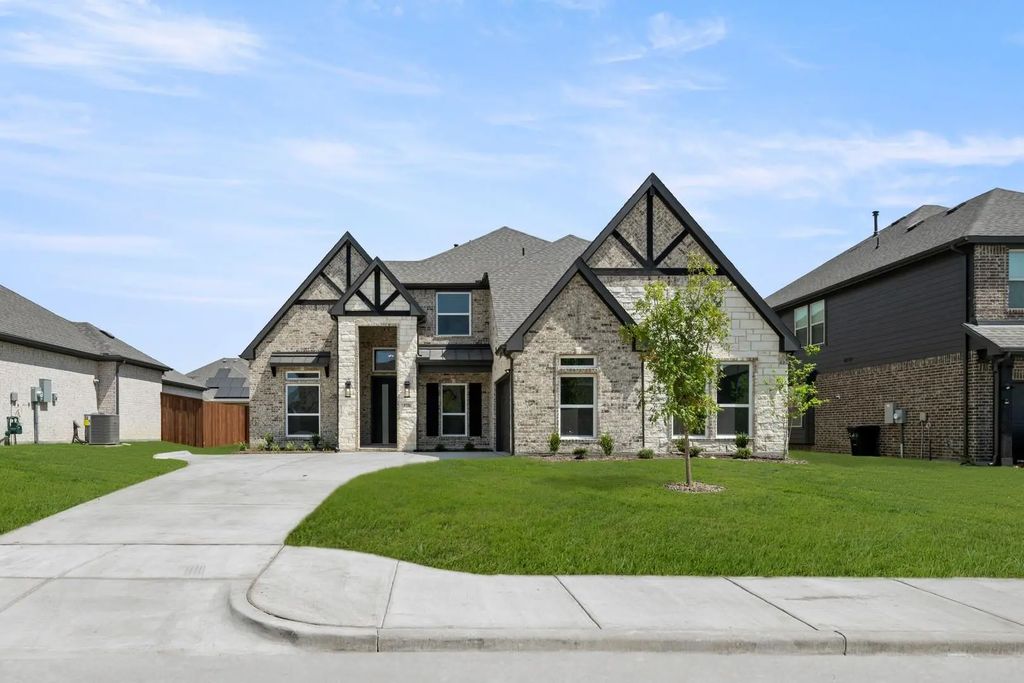 3731 Ironwood Street, Midlothian