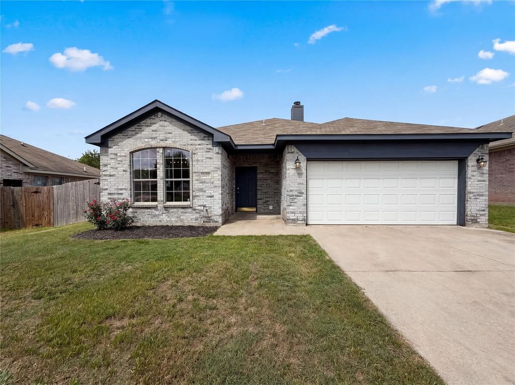 6367 Rainwater Way, Fort Worth