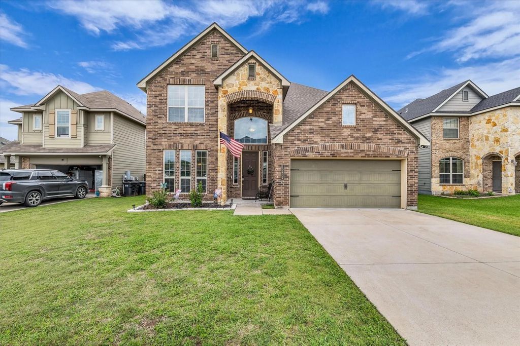 10828 Aurora Drive, Waco