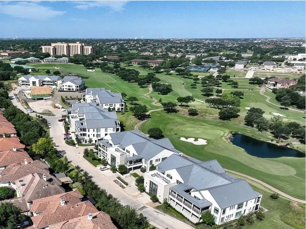 340 N O Connor Ridge Boulevard 11, Irving