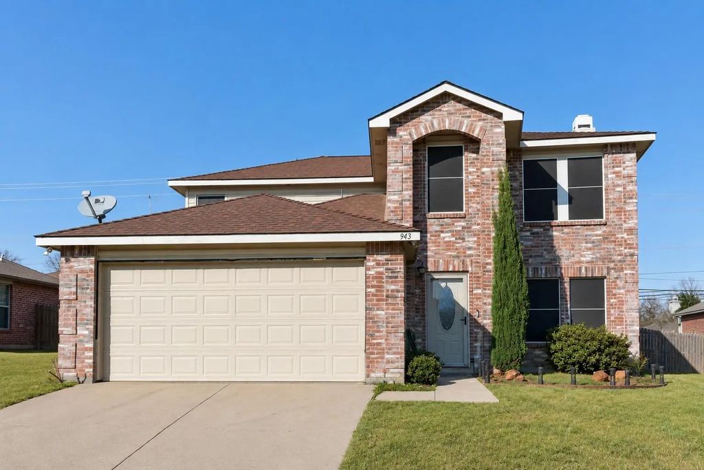 943 Carthage Way, Arlington